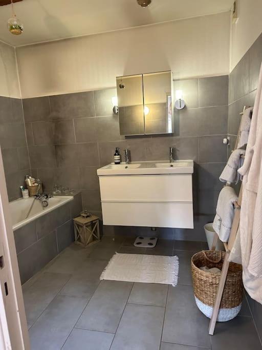 Appartement Carmes, Hypercentre Toulouse Exterior photo